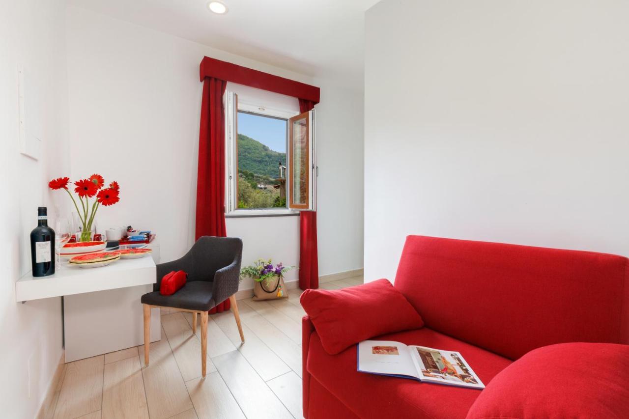 Eterea Charming Suites Sorrento Esterno foto