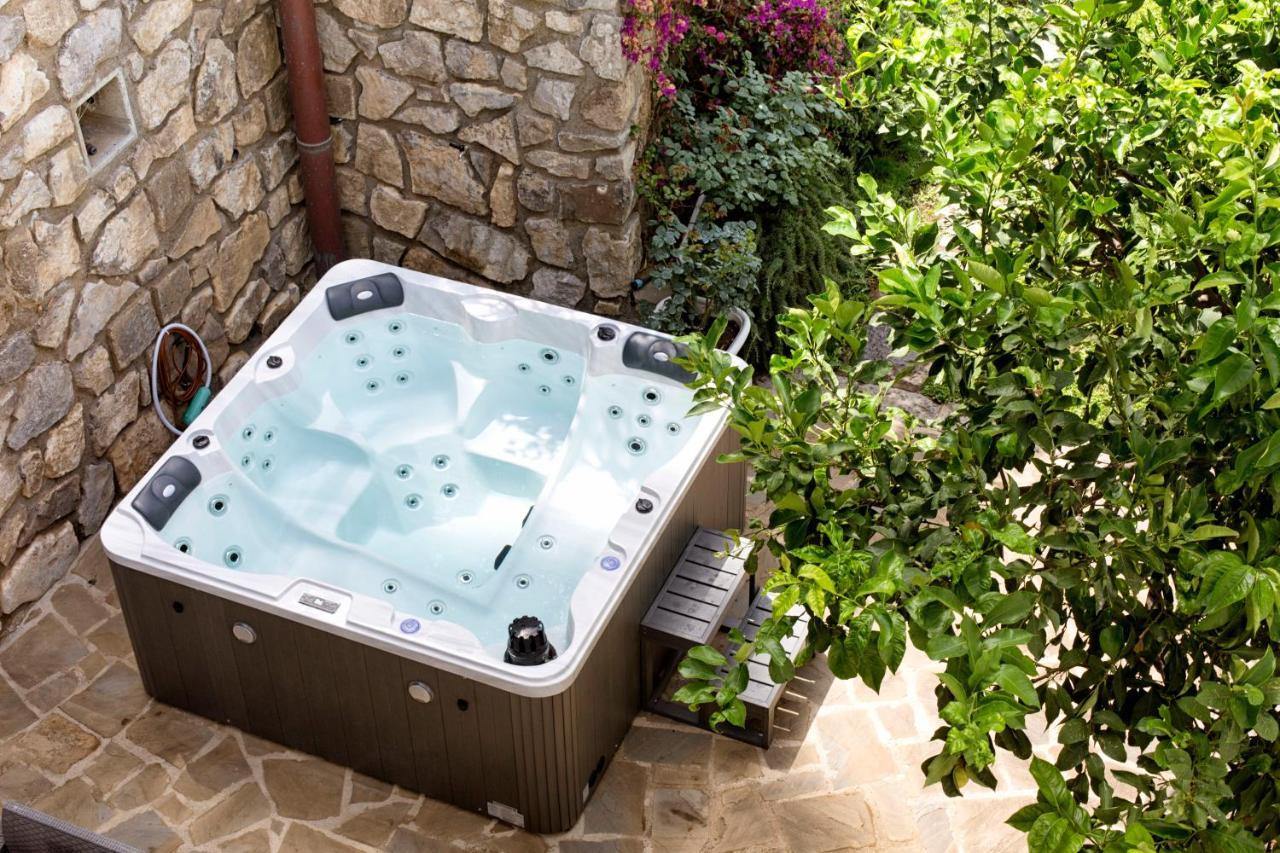 Eterea Charming Suites Sorrento Esterno foto